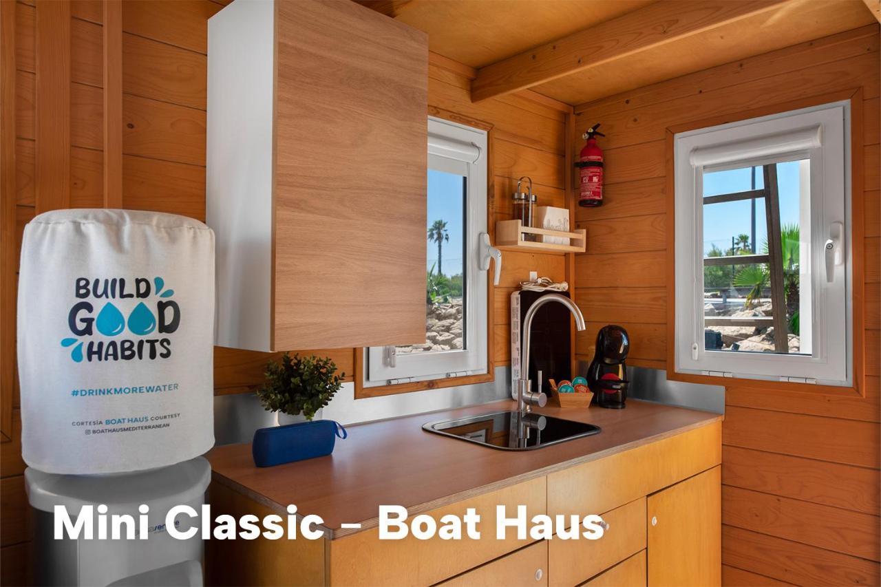 Hotel Boat Haus - Casas Flotantes Frente A Gibraltar La Línea de la Concepción Exteriér fotografie
