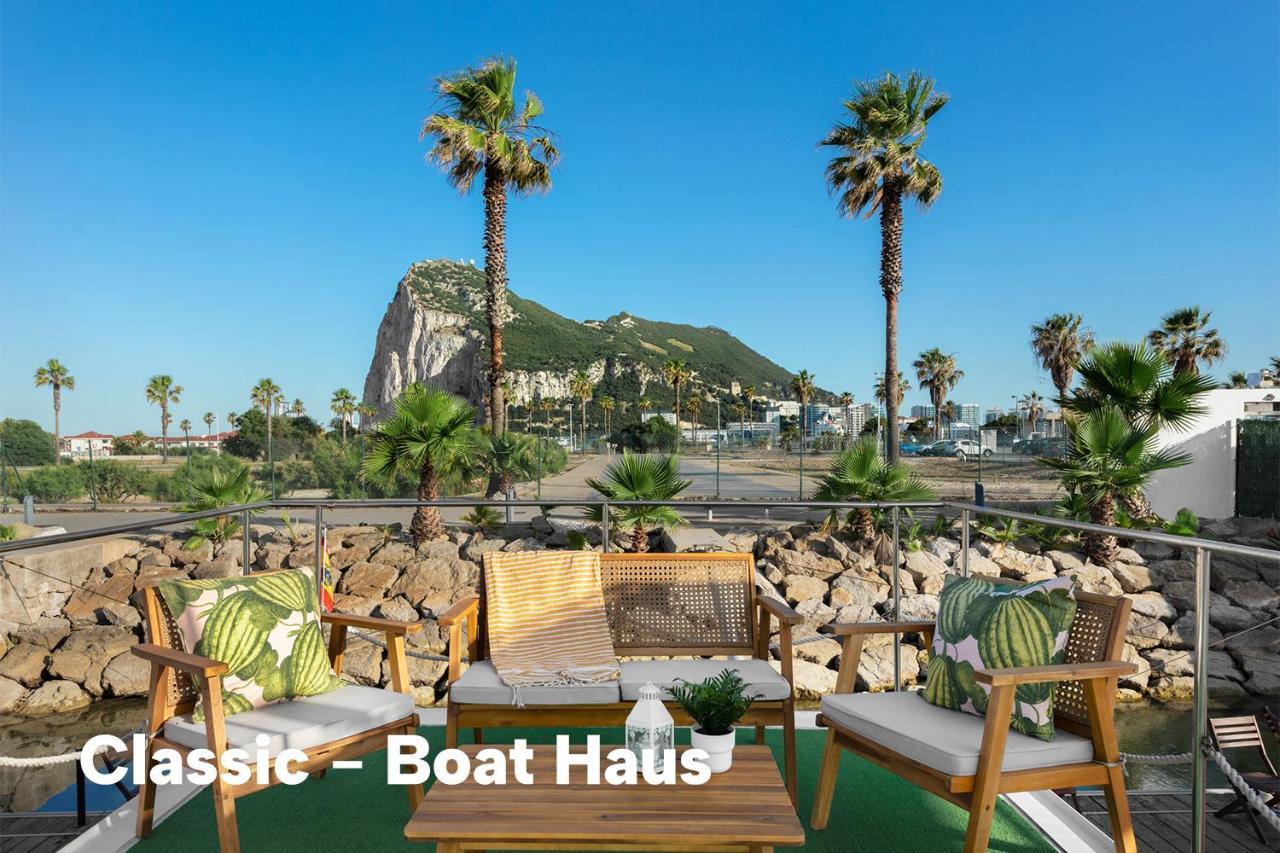 Hotel Boat Haus - Casas Flotantes Frente A Gibraltar La Línea de la Concepción Exteriér fotografie