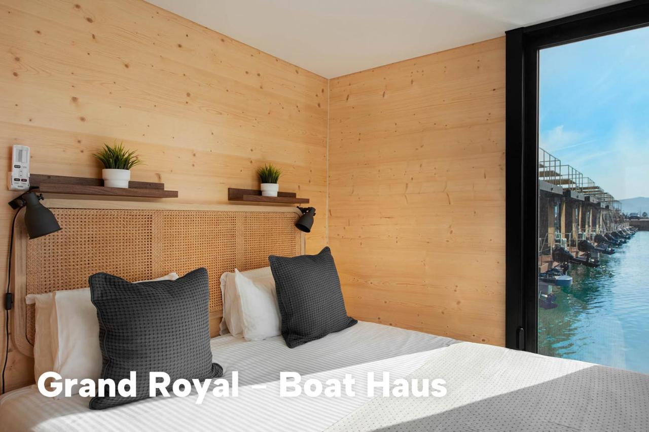 Hotel Boat Haus - Casas Flotantes Frente A Gibraltar La Línea de la Concepción Exteriér fotografie